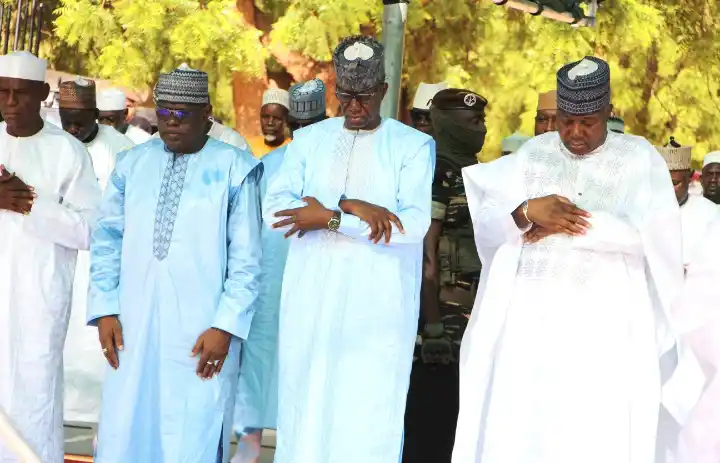 Image from Agence Nigérienne de Presse (ANP): Tabaski 2025 : Le président de la République assiste à la prière colle...