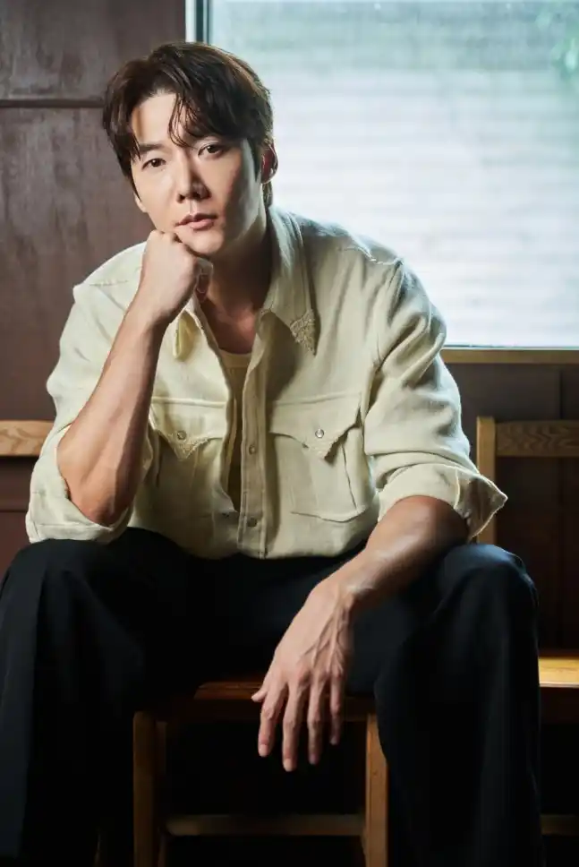 Image from 𝐂𝐎𝐍𝐄𝐗𝐀̃𝐎 𝐊_𝐌𝐔𝐍𝐃𝐎 🌏: 📑• *ChoiJinHyuk* supostamente estrelará uma webnovel e webtoon dramát...
