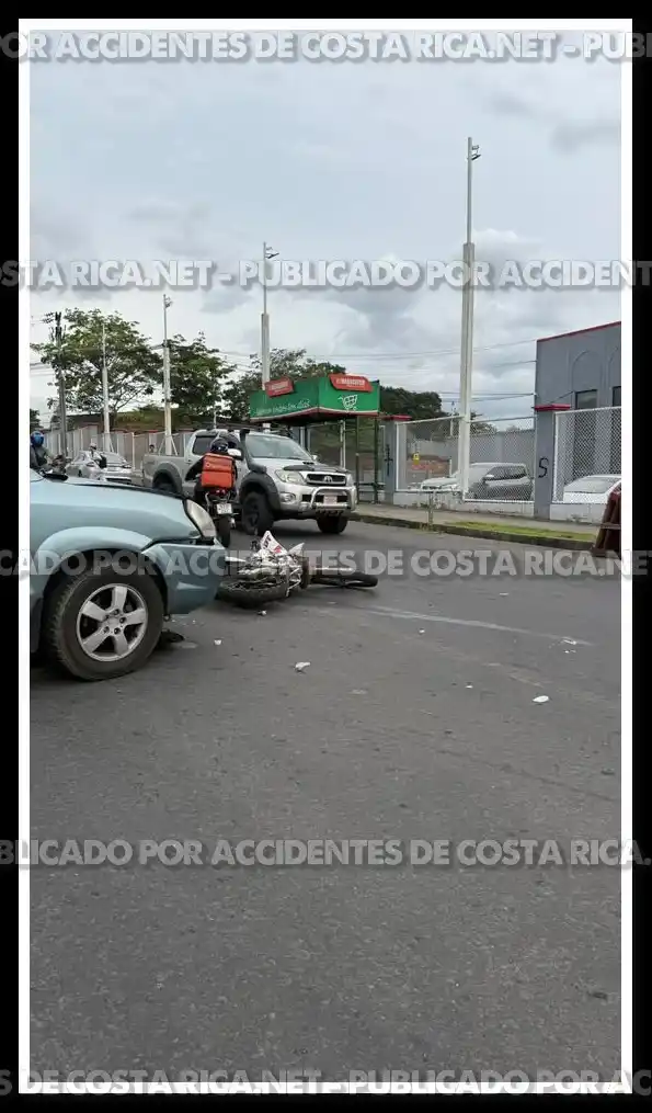 Image from Accidentes de Costa Rica .Net: Colision Frente a Megasuper, Barrio San José de Alajuela. <a class="t...