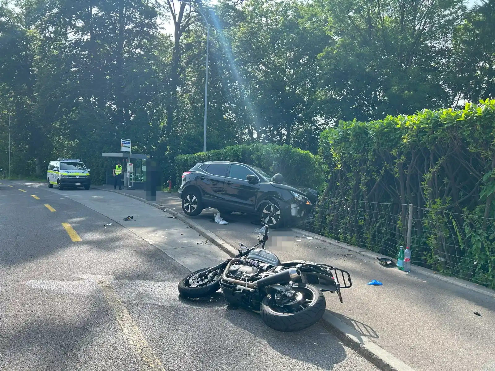 Image from Kantonspolizei Aargau: *Gebenstorf: Motorradfahrer bei Frontalkollision verletzt (Zeugenaufru...