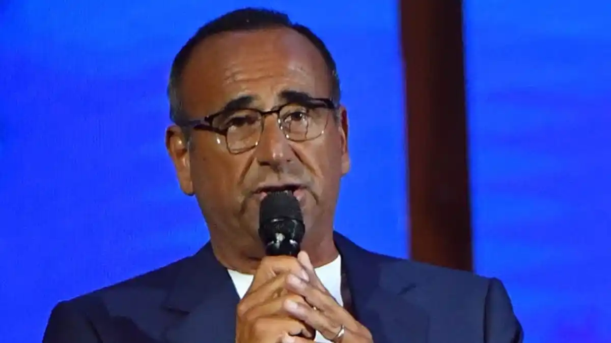 Image from Libero Magazine: Sanremo 2026, prima ‘mazzata’ per Carlo Conti: il suo amico più caro s...