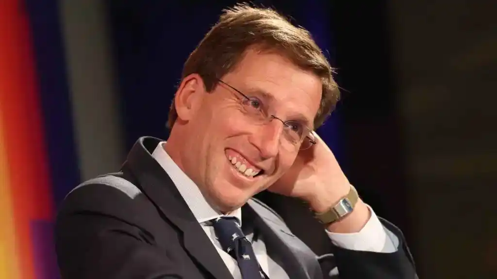 EL AULLIDO de Fernando López Mirones post