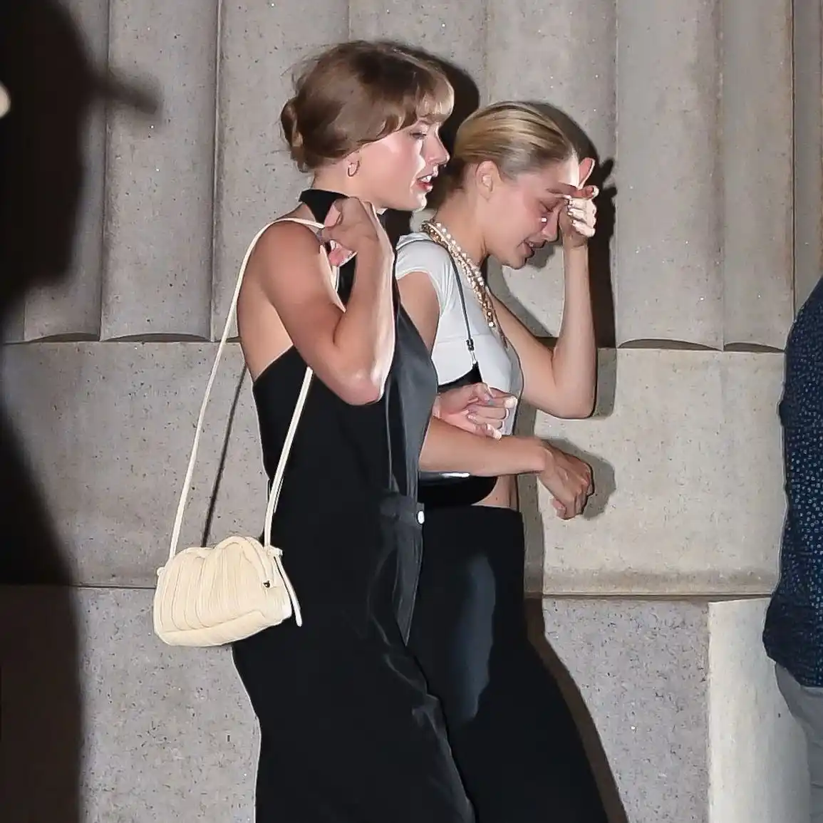 𖥻 [Taylor Swift World info 𝟏𝟑 ] post