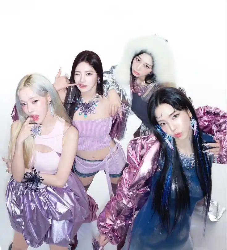 Image from KJCT 𖹭 WORLD 한국인 🩵✨: *AESPA 💗✨*  *Aespa Kpop group එක SM Entertainment සමාගම යටතේ 2020 දී ...