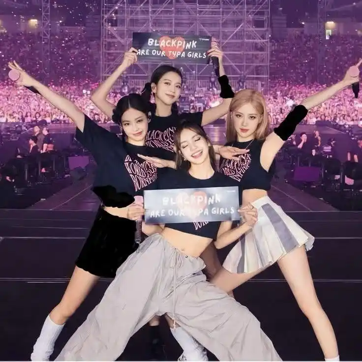 Image from KJCT 𖹭 WORLD 한국인 🩵✨: *BLACKPINK  💗✨*  *BLACKPINK යනු 2016 දී YG Entertainment ආයතනය මඟින් ...