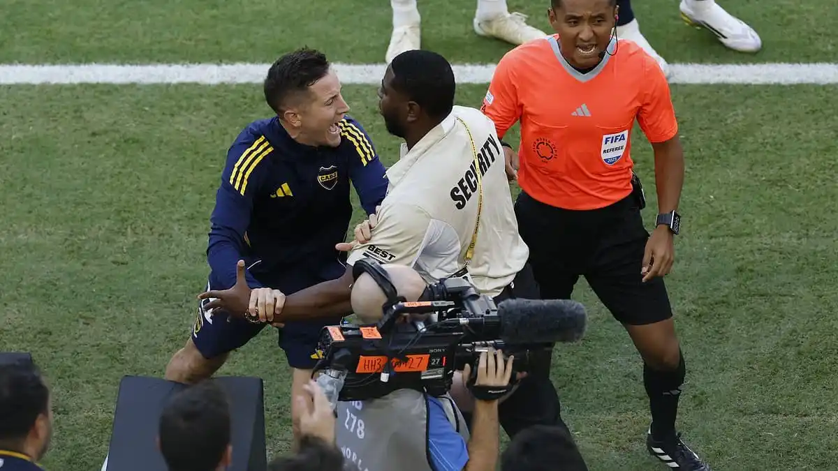 Image from Mail Sport | Manchester United 🔴: Ex-Man United star hit with four-match ban after security guard scrap ...