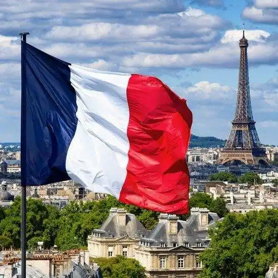 Image from NEUTRINO ENERGY GROUP 💡( AFRICA & THE GLOBE NEWSROOM )💡: 🇬🇧⚡ France plans to use Bitcoin mining to reuse €80 million of waste...