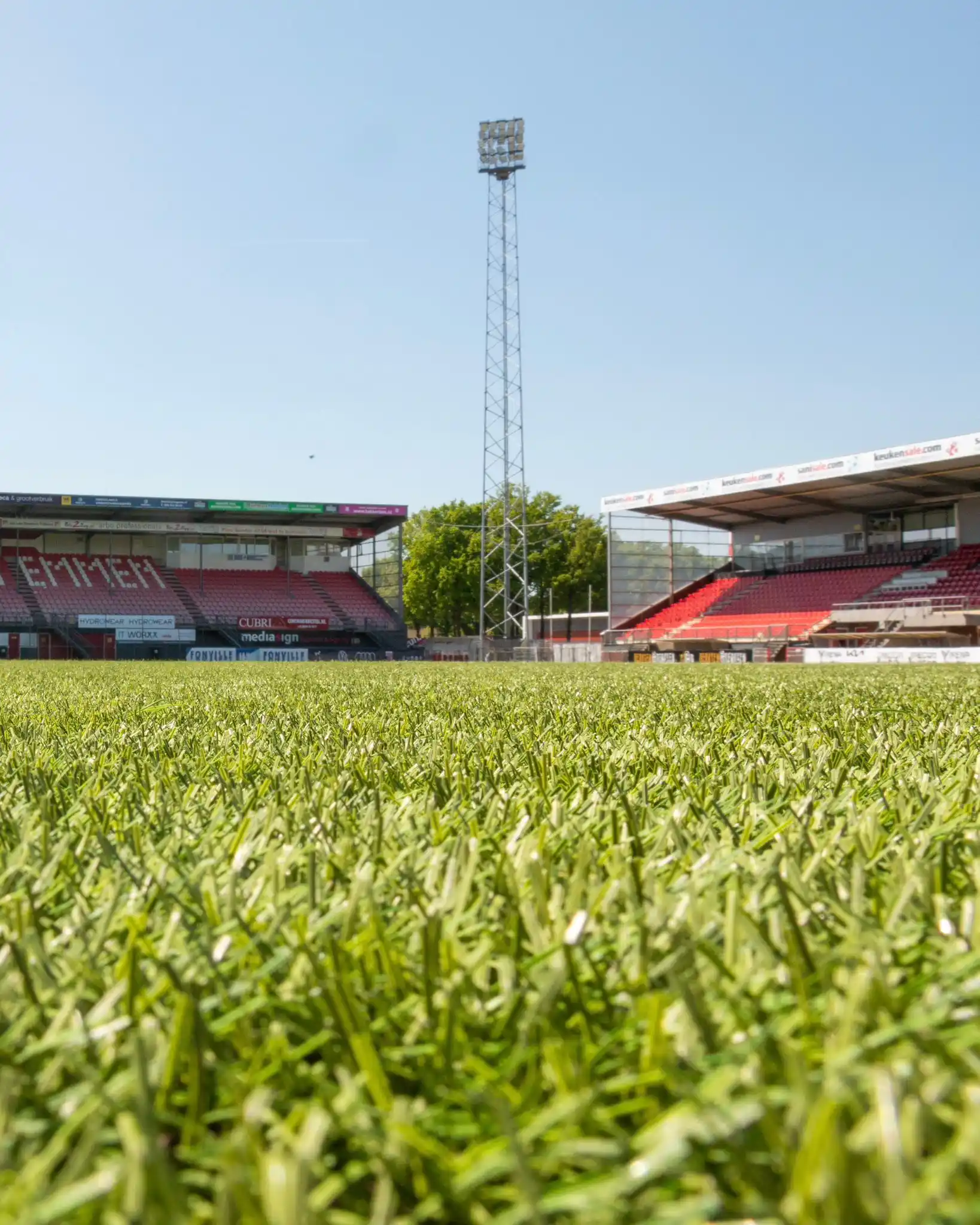 Image from FC Emmen: Heb jij al een 𝐬𝐭𝐮𝐤𝐣𝐞 𝐡𝐢𝐬𝐭𝐨𝐫𝐢𝐞 in huis gehaald?! 🙌  Koo...