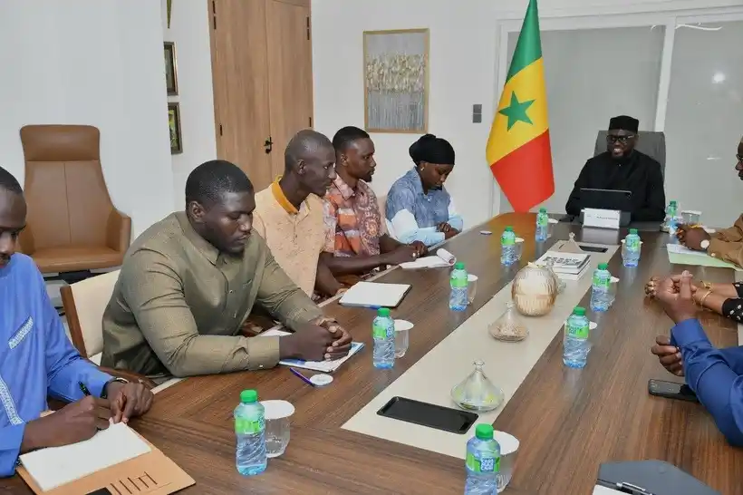 Image from SenCaféActu : Le président de l’Assemblée nationale, El Malick Ndiaye, a reçu en aud...