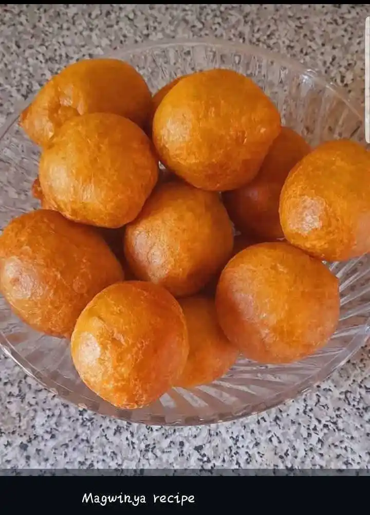 Image from Delicious 😋Food Recipes: Magwinya recipe 4 cups cake flour 2tsp instant yeast 3 tbs sugar 1 ts...