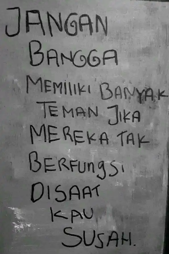 Bahan Galau 🖤 post