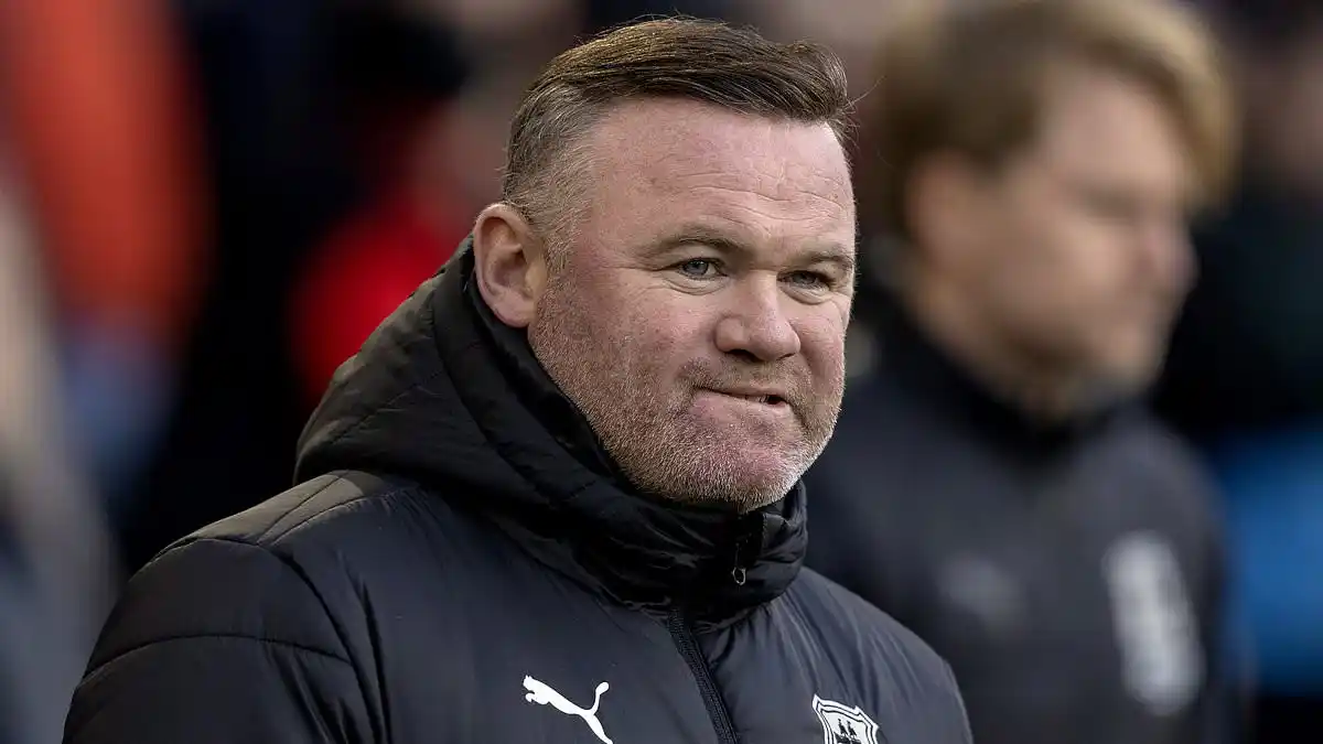 Image from Mail Sport | Manchester United 🔴: Wayne Rooney drops major hint over football management future after Ma...