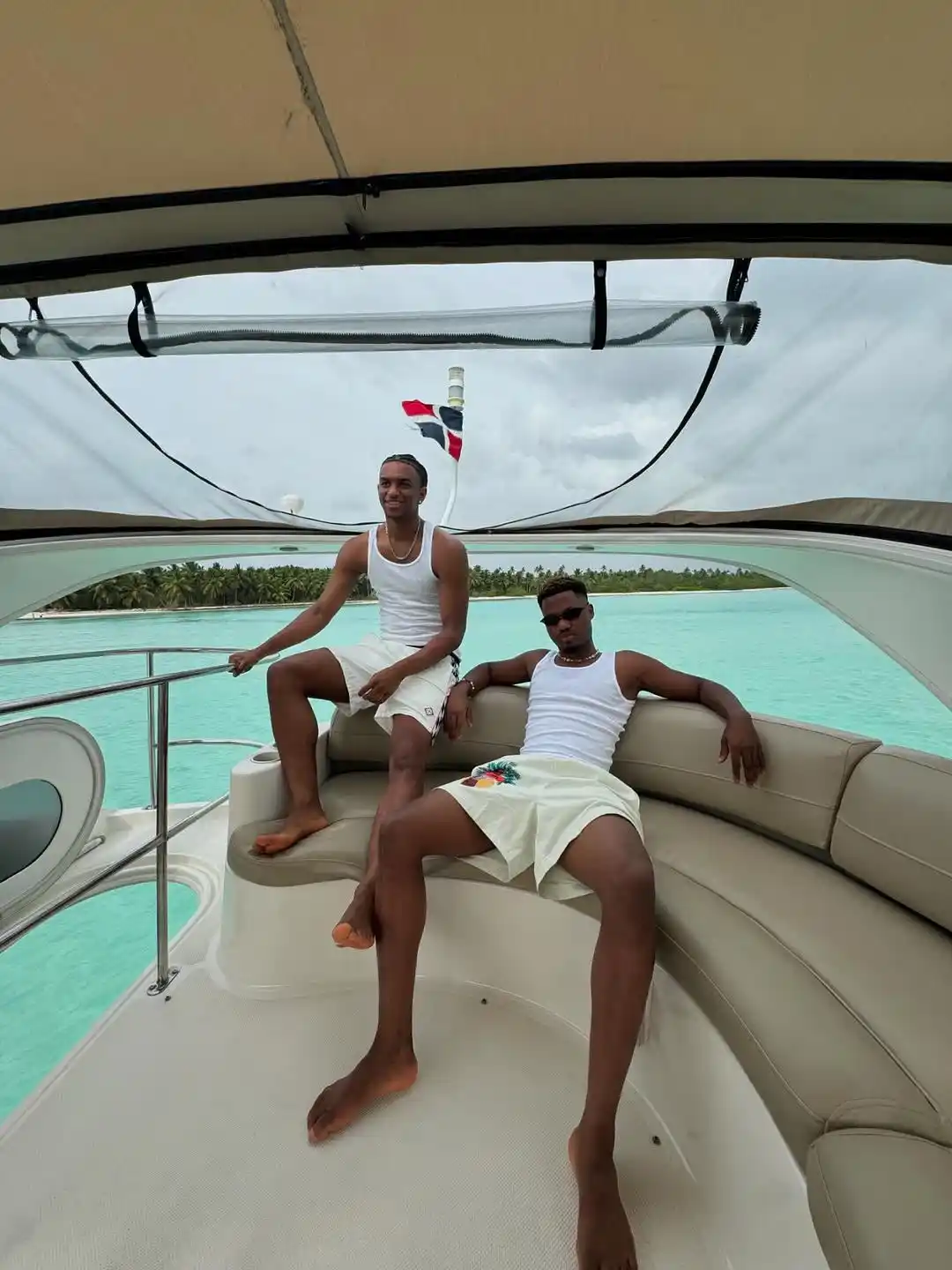 Image from الذكرى العُمانية : Livin' that good life 🛥️🌊...