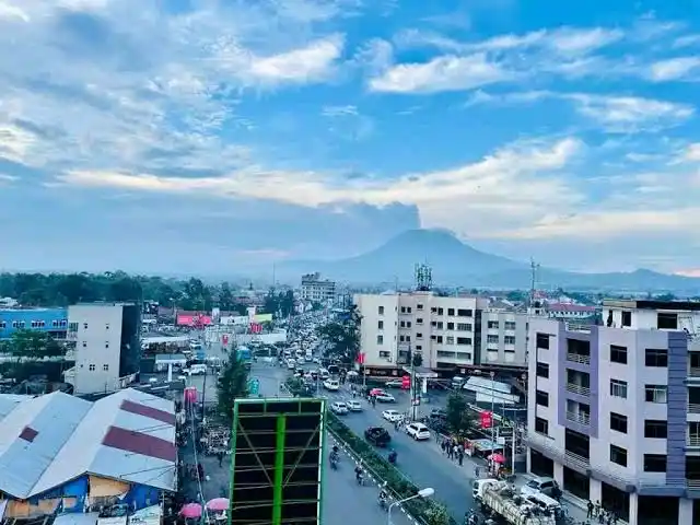 Image from Dialogue Entre Congolais Infos🇨🇩: *RDC🇨🇩||‼️🚨GOMA ce soir à 18hr30 de Goma, braquage dans l'alimentat...
