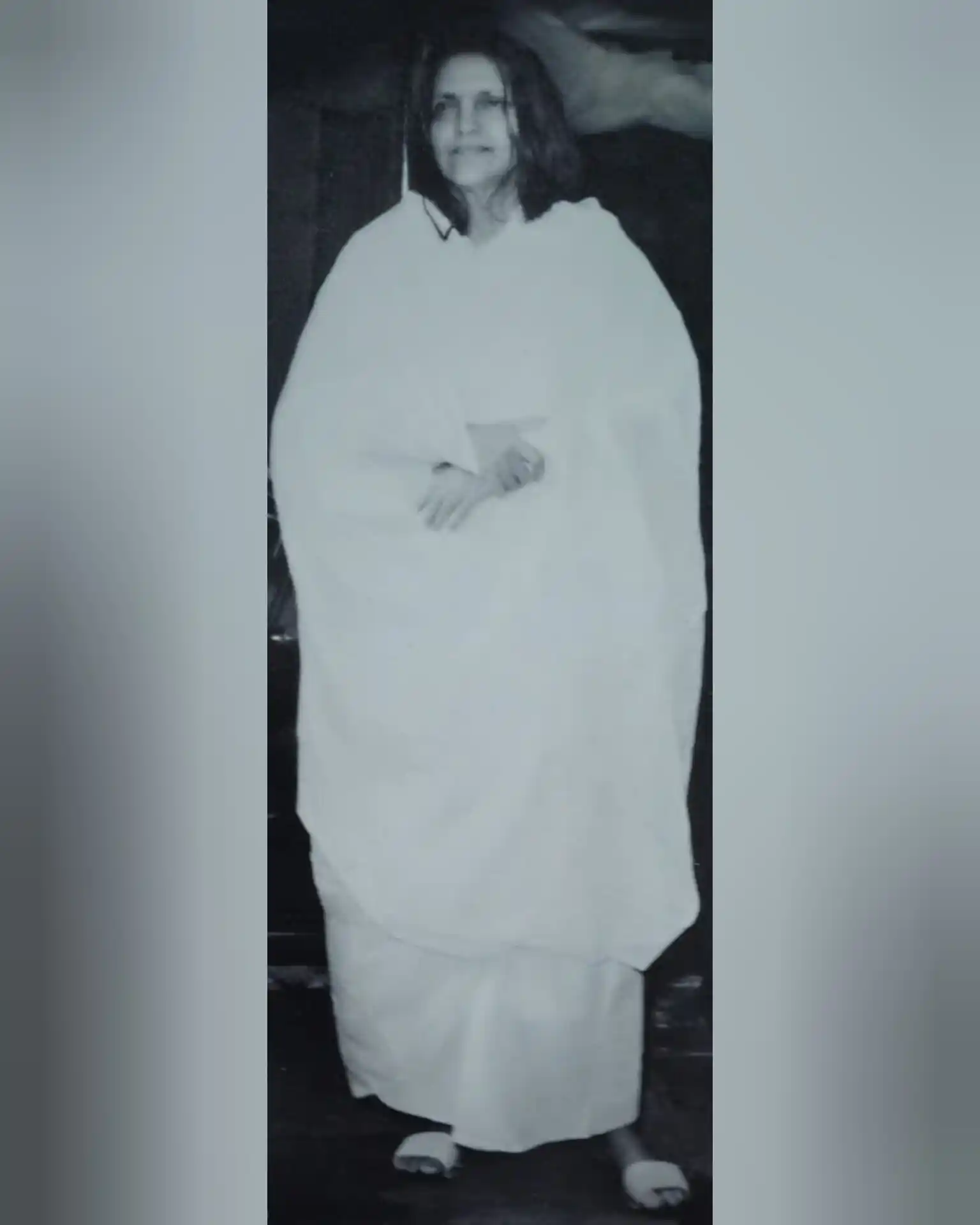 Sri Anandamayee Ma post