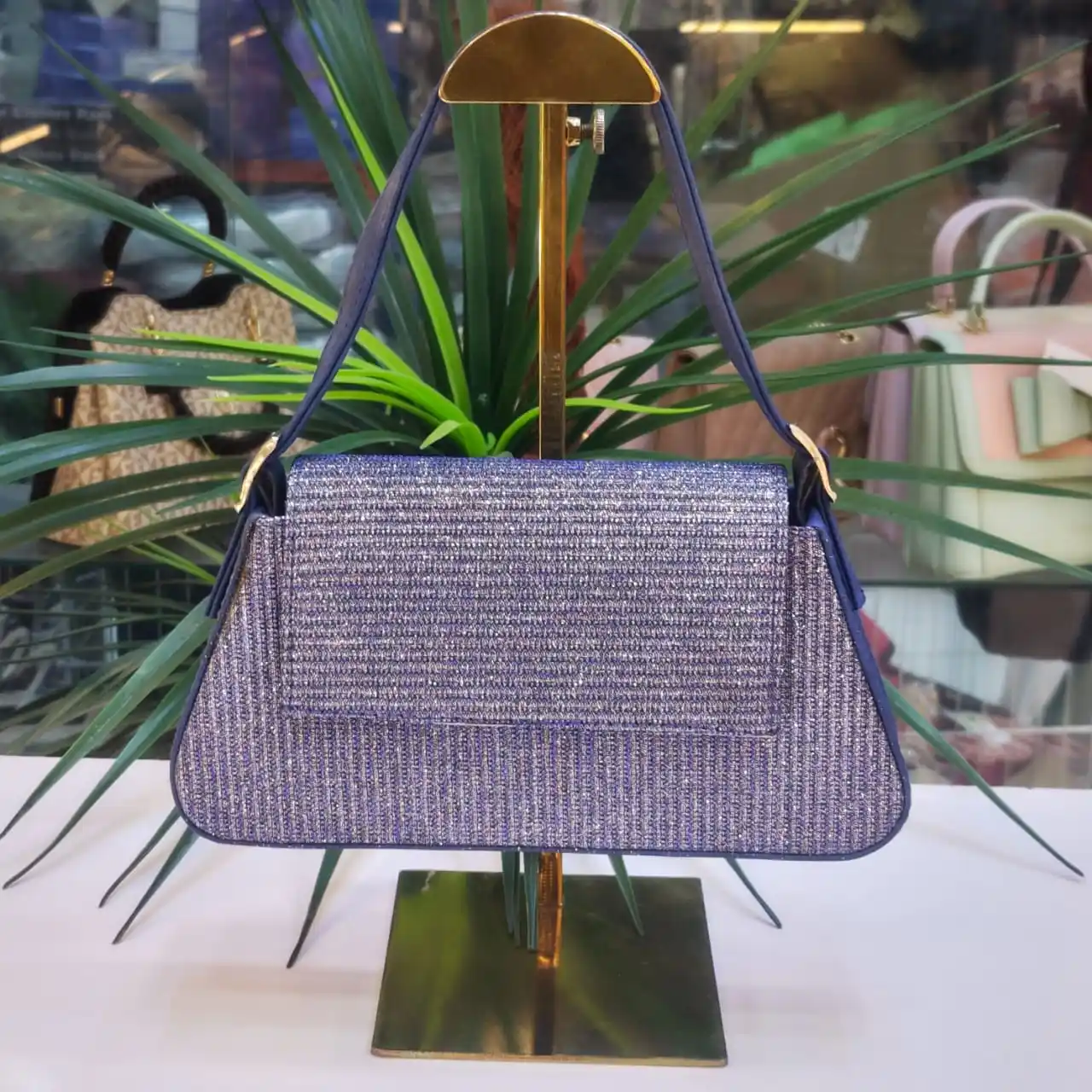 كوزمتك الانوار 💅 صور اشعار رسائل رمزيات تحشيش نكت نصائح صور شعر حبيبي post