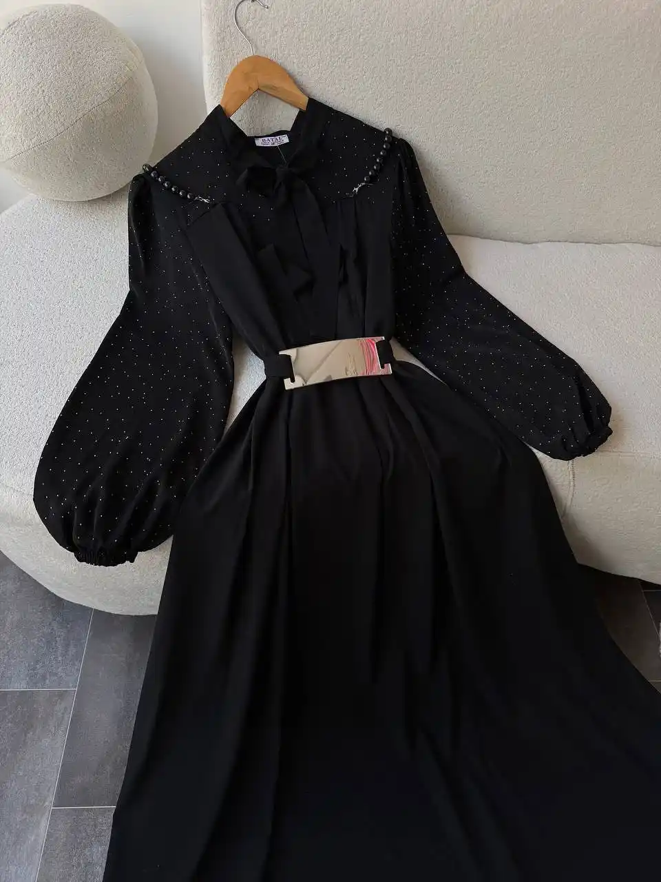 Image from كوزمتك الانوار 💅 صور اشعار رسائل رمزيات تحشيش نكت نصائح صور شعر حبيبي: بّـسًـمِ آلَلَهِ آلَرَحًـمِـن آلُرحٍيَم 🌹🍃 أللهم أرزقنا رزقًا حلالا...