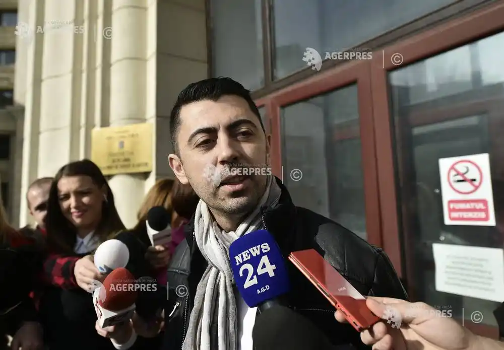 Image from Agerpres: *Fostul deputat Vlad Cosma și oameni de afaceri, obligați să plătească...