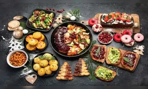 Image from CNBC-TV18: 🚨🚨 *GST on restaurant bills* | Here are the *key things diners and f...