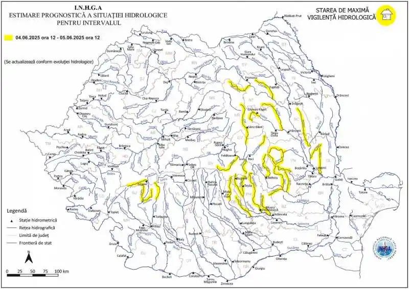 Image from Agerpres: *Institutul Național de Hidrologie și Gospodărire a Apelor (INHGA) a e...