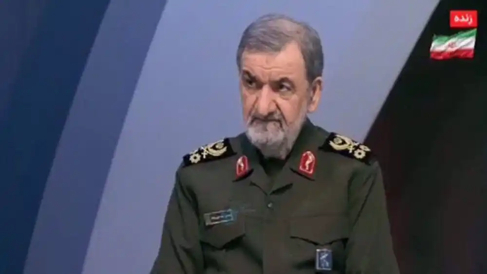 Image from Furkan Haber: *IRGC Tümgenerali Muhsin Rezai:* 'Mart ayından beri İsrail ile savaş ...