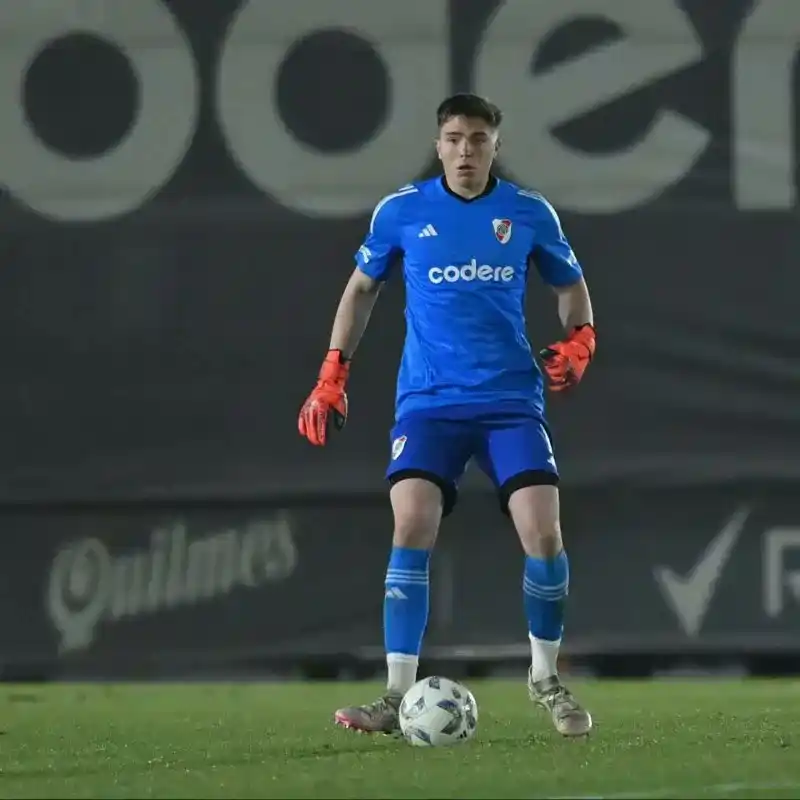 Image from Selección Argentina: Jeremías Martinet se rompió los ligamentos cruzados. Fue en un partid...