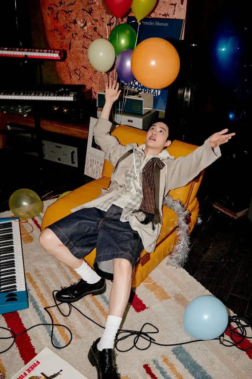 Image from DOH KYUNGSOO INDONESIA: [PIC] 250612 Company Soosoo Update With <a class="text-blue-500 hover:...