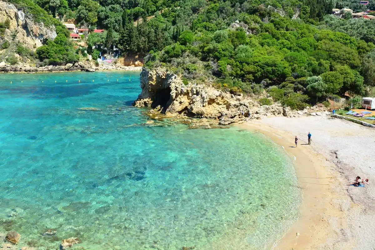 Image from Fly4free.pl: Rodos kusi słońcem i ceną ☀️🏖️ Wakacyjna wycieczka za 1152 PLN 😎🌴 ...