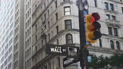 Image from CNBC-TV18: 🚨🚨 *US Stock Market LIVE Updates — Wall Street opens a little change...