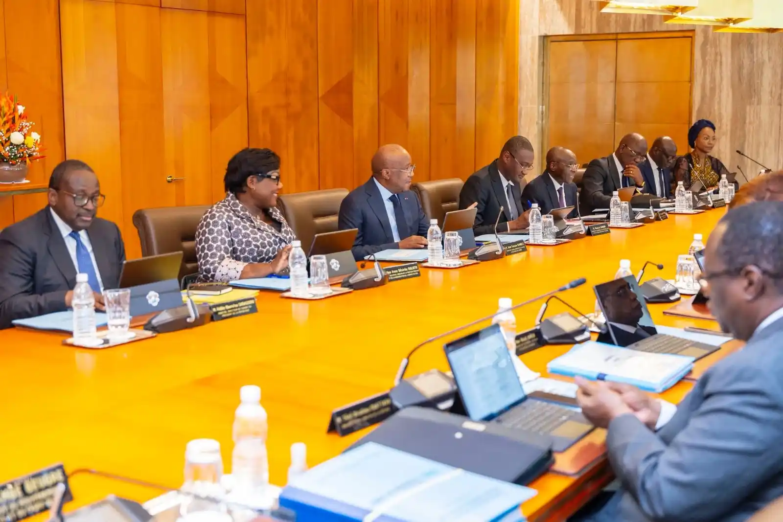 Image from Gouvernement de Côte d’Ivoire: *Vérification de la conformité des produits embarqués à destination de...
