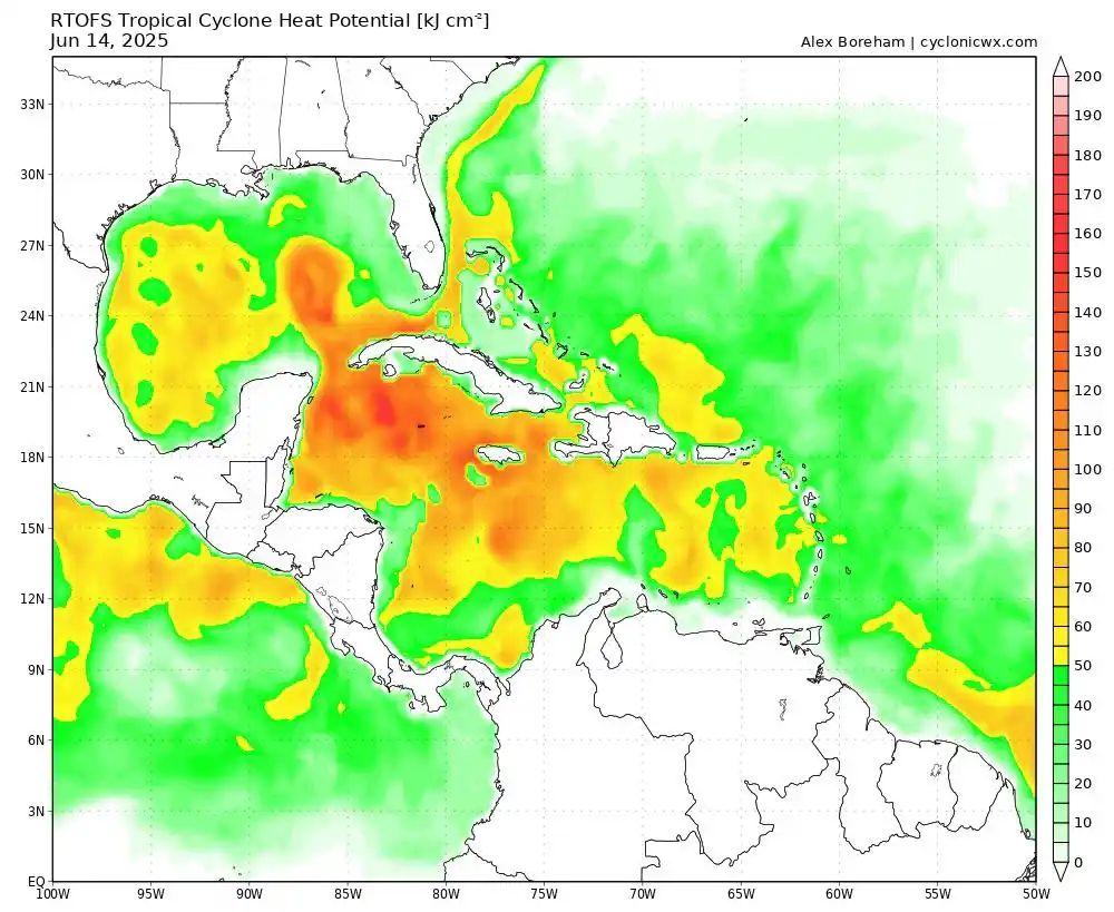 Image from MeteoInfo: 📍🌡️Aunque el Golfo de México tiene en estos momentos las temperatura...