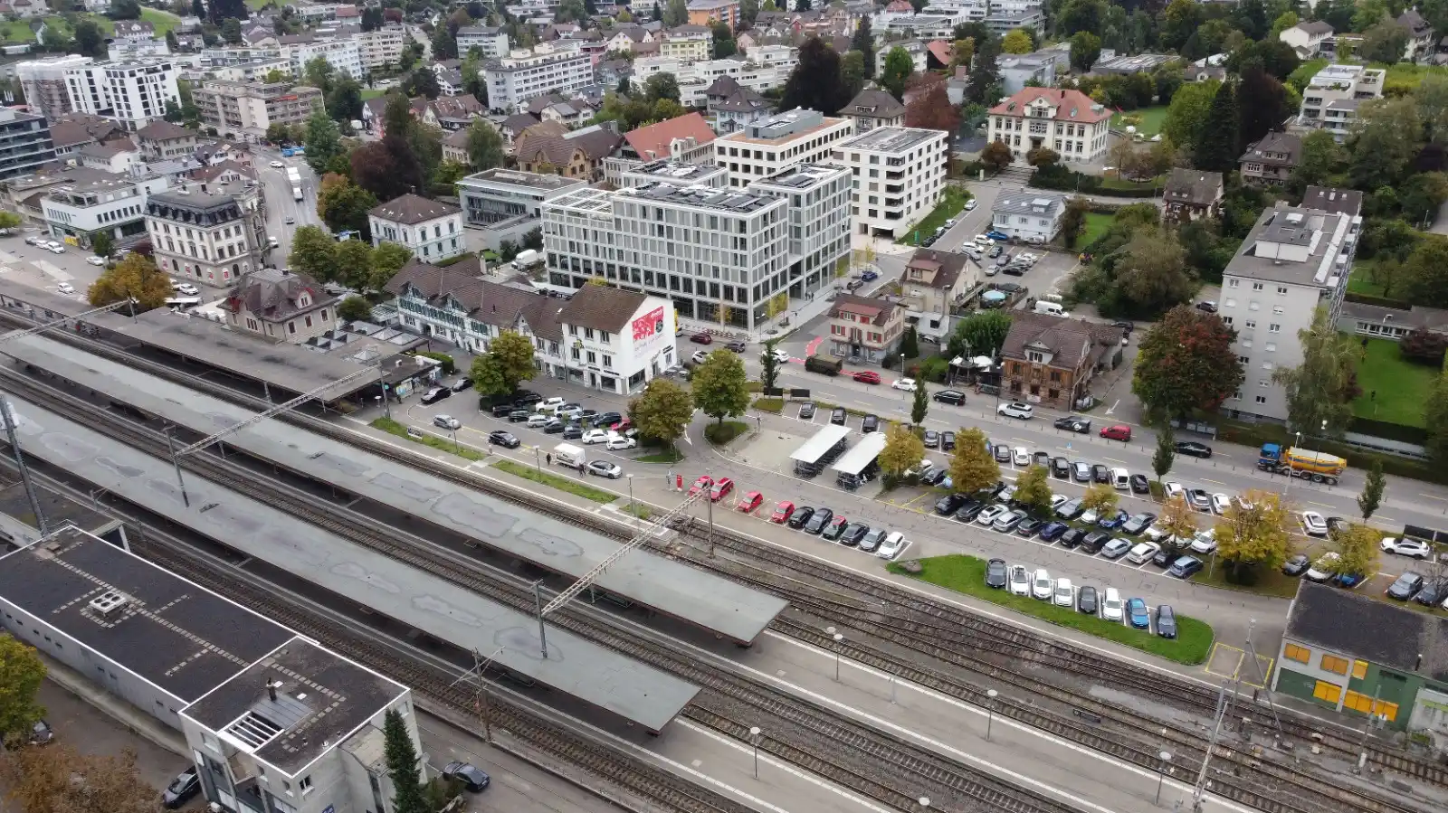 Image from ZO Online: *Die ZO-News zum Dienstag* 🚉 *90-Millionen-Projekt:* Der Bahnhof Wet...