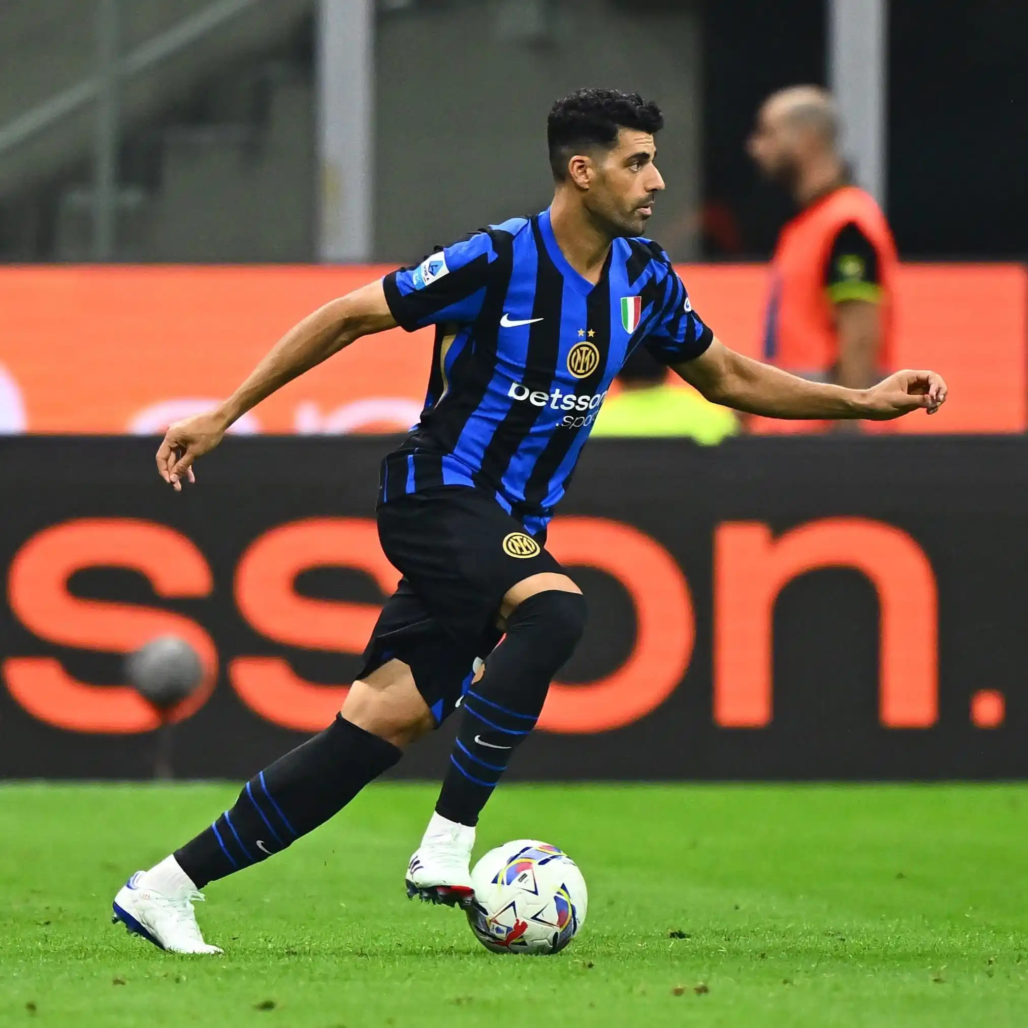 Image from Oyunun Tempi | Futbol Yayımları: *Mehdi Taremi* İranda uçuşlar dayandırıldığı üçün FIFA Klublararası Dü...