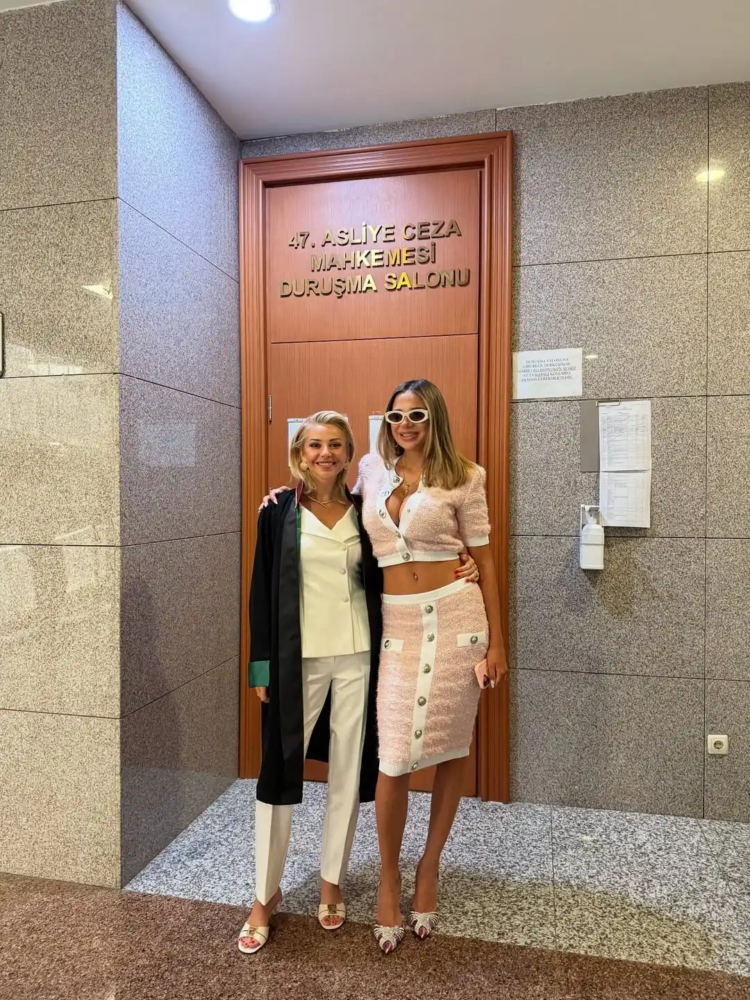 Image from Onedio: 400 bin TL verenlerle 14 Şubat’ta akşam yemeği yiyeceğini söyleyen Mer...