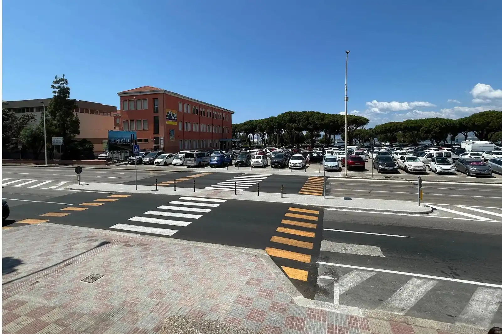 Image from L'Unione Sarda: *Cagliari, nuovi attraversamenti pedonali rialzati: «Lavoriamo per rid...