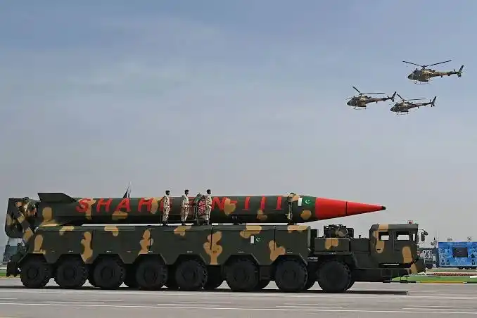 Image from Onedio: İran medyası, Pakistan’ın İran’a tedarik etmeyi planladığı orta menzil...