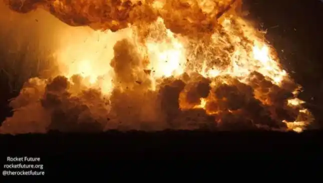 Image from KENYA ON WATCH 🇰🇪: SpaceX Starship Rocket Explodes in Fiery Setback to Musk’s Mars Missio...