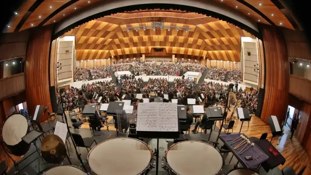 Image from La HJCK: 🎻 *'Europa sin fronteras', el nuevo concierto de la Orquesta Filarmón...