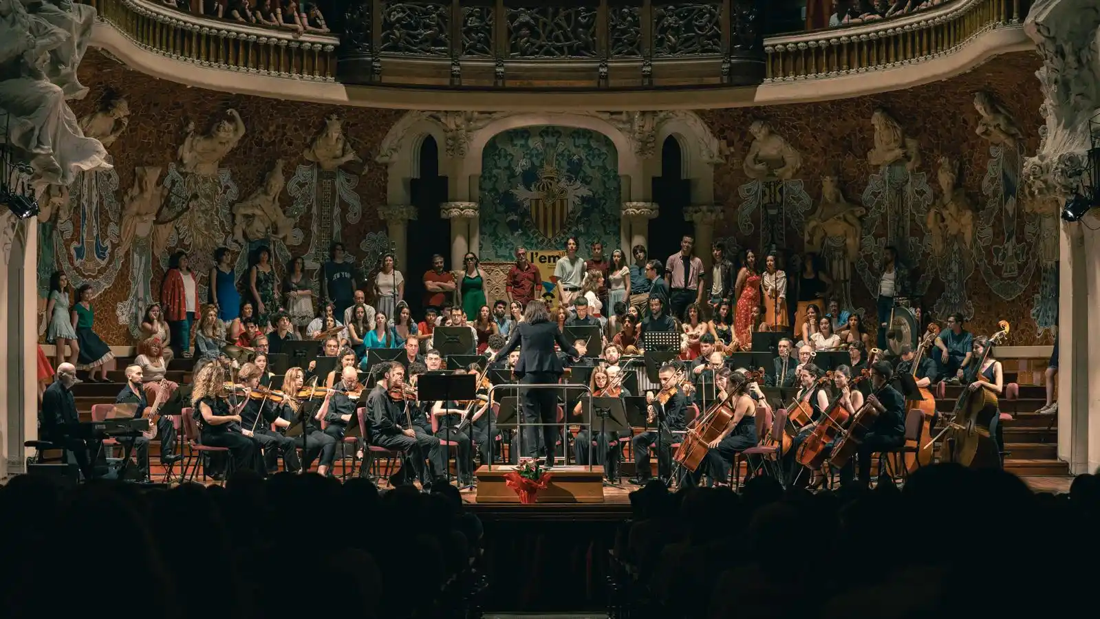 Image from Capgròs - Mataró i Maresme: Un èxit espectacular per arrodonir els 10 anys de l’Orquestra de Matar...