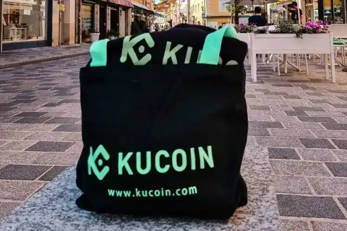 Image from BitNotícias: KuCoin vai cobrar taxa de inatividade de contas sem KYC a partir de ju...