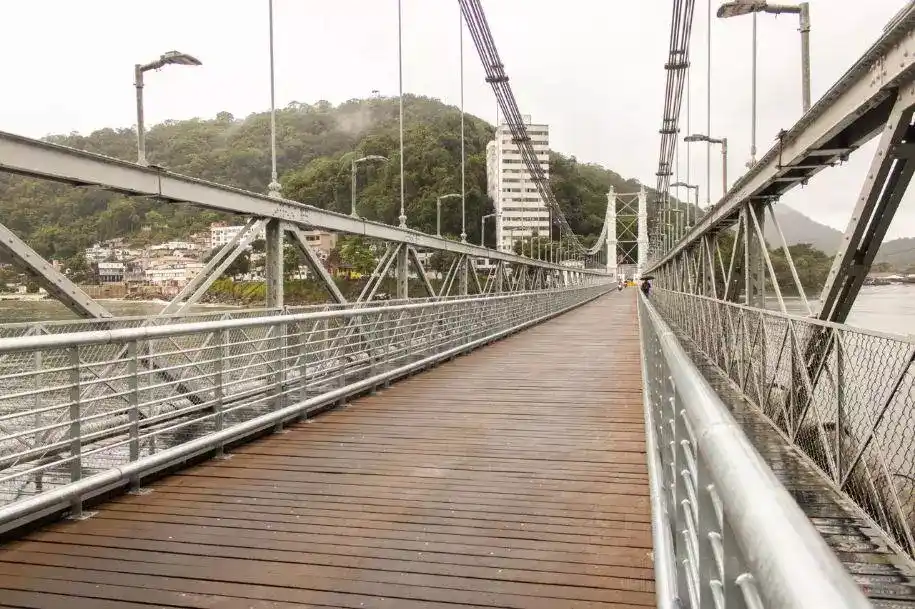 Image from A Tribuna: 🚧 *Ponte Pênsil, em São Vicente, terá interdições durante a semana; s...