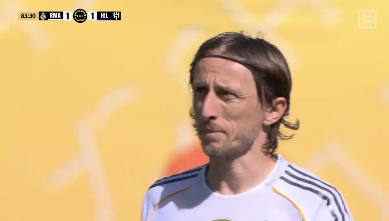 Image from Premier League: 📸 - 39 year old Luka Modric has ENTERED THE PITCH!...