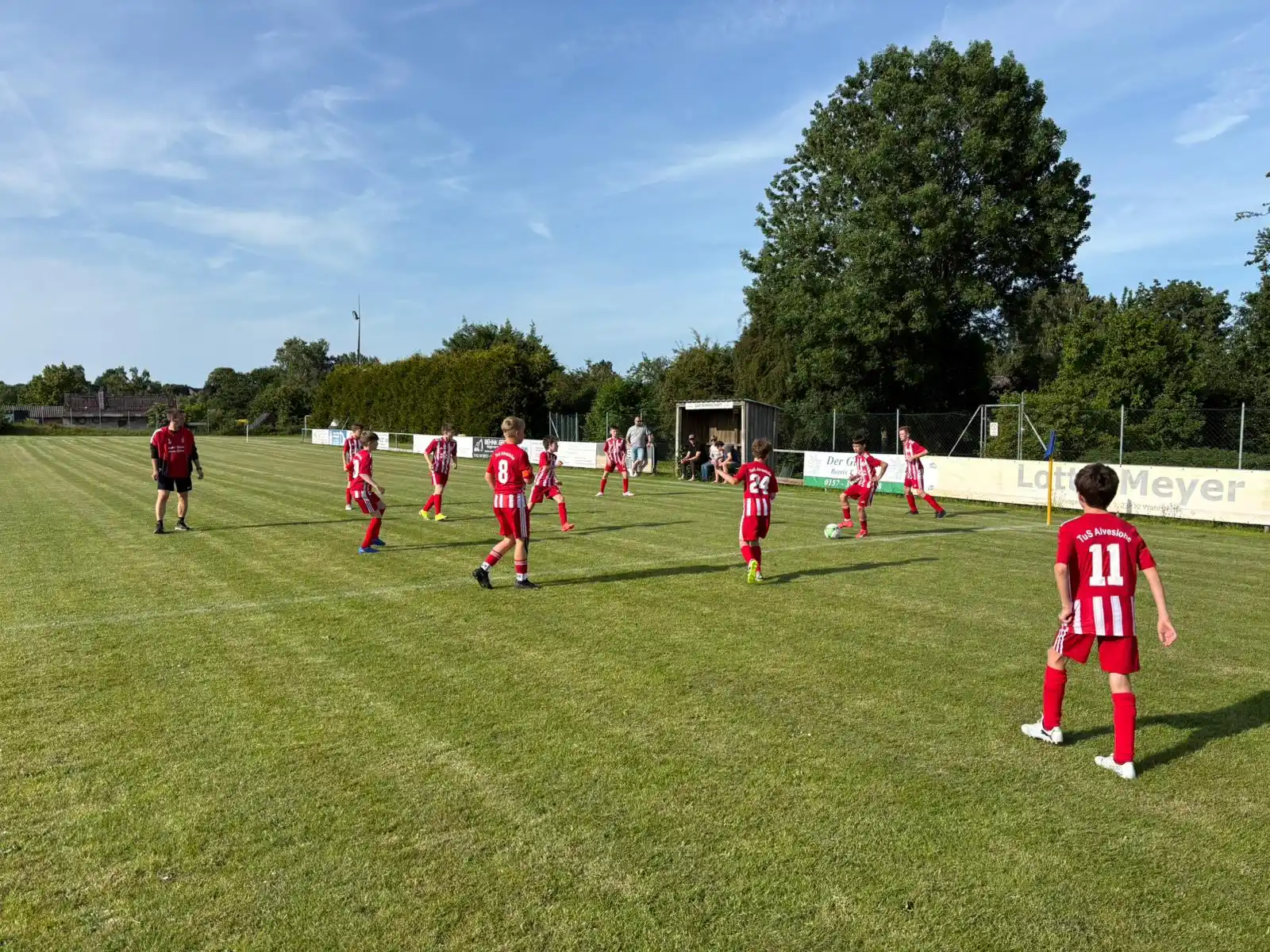 Image from TuS Teutonia Alveslohe Fußball Jugend: 💙🤍❤️ D-Jugend verspielt Meisterschaft in der KKA Für die Jungs gin...