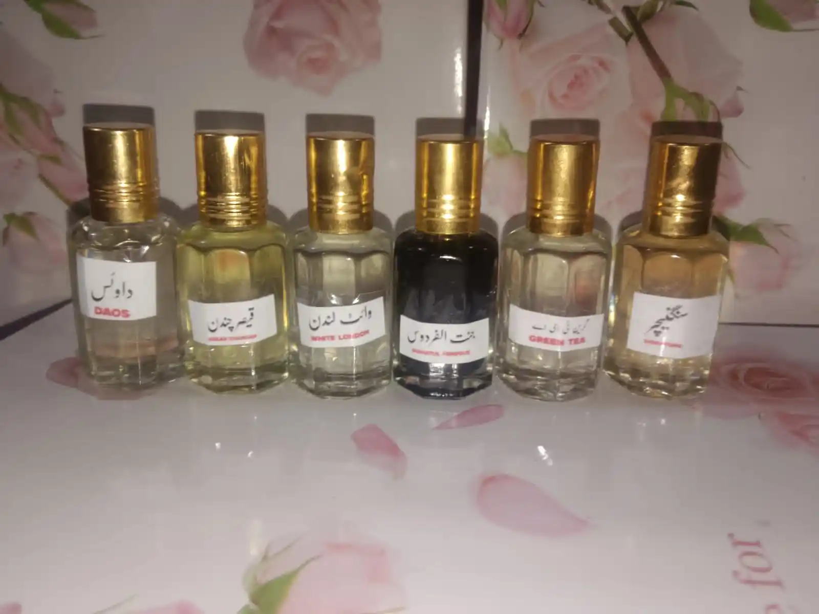 Image from ZAM ZAM ENTERPRISES DEOBAND: جمعہ آفر کے ساتھ 6 عدد کا کامبو سیٹ عطورات  700 فری ڈیلیوری    6 piece...