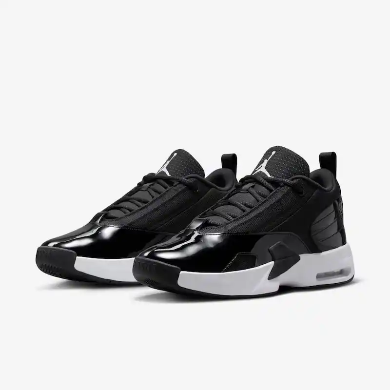 Image from 👟🏀 SMART10 Promoções de Tênis de Basquete - cupons e lançamentos: 💢 JORDAN MAX AURA 6 🤑 De 1.199,99 Por 699,99 (32% OFF) 9x de R$ 77,...