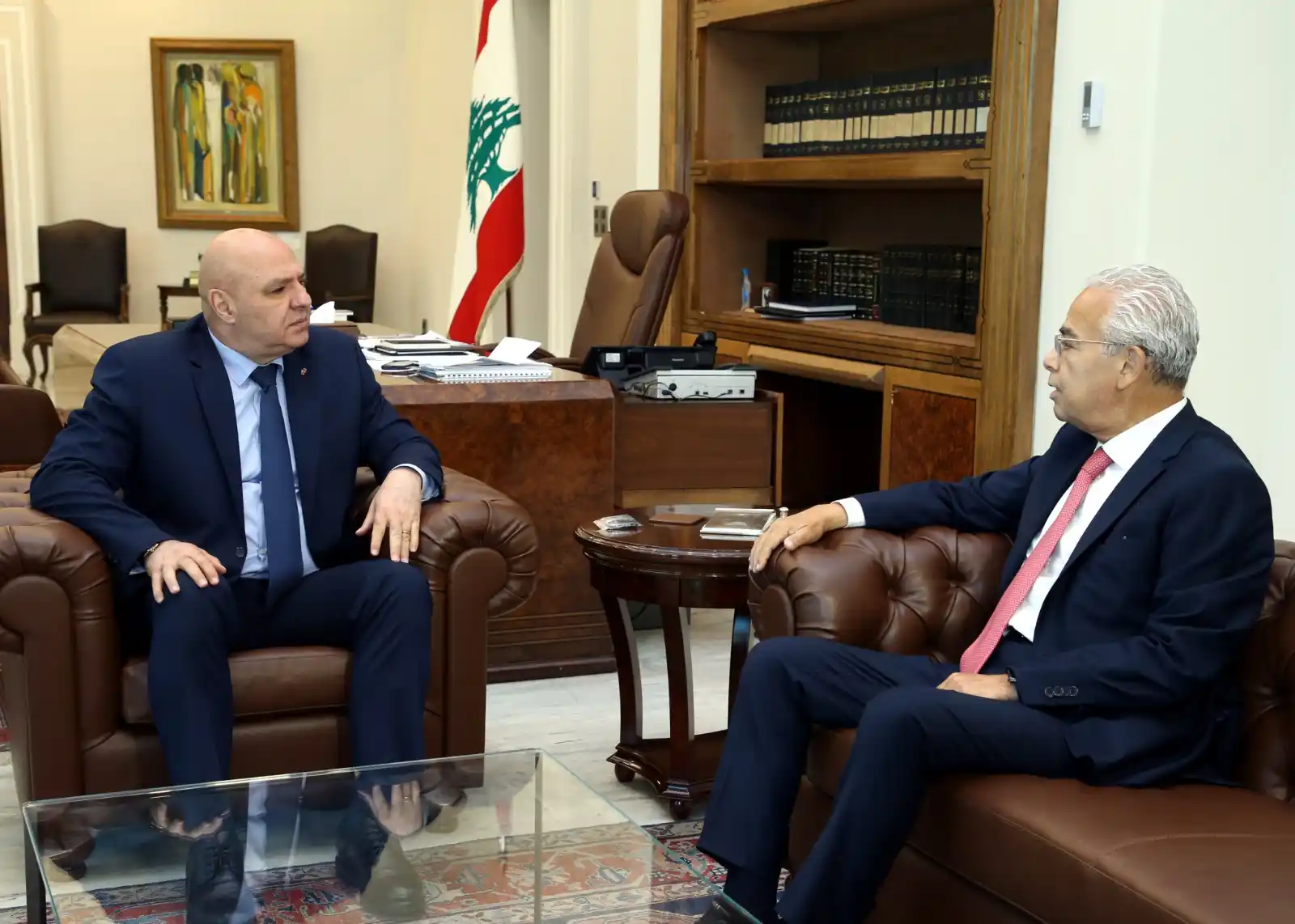 Image from Ahrar News: الرئيس عون اطّلع من النائب غسان سكاف على أجواء جولته في الولايات المتح...