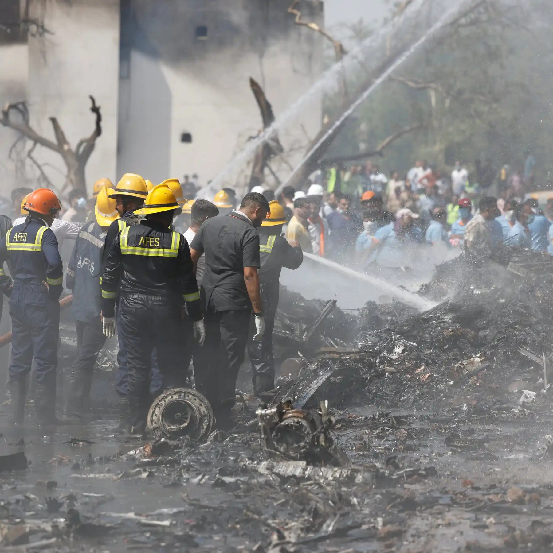Image from Zim Current Affairs: *BREAKING NEWS: At Least 200 Killed As Air India Plane To London Crash...