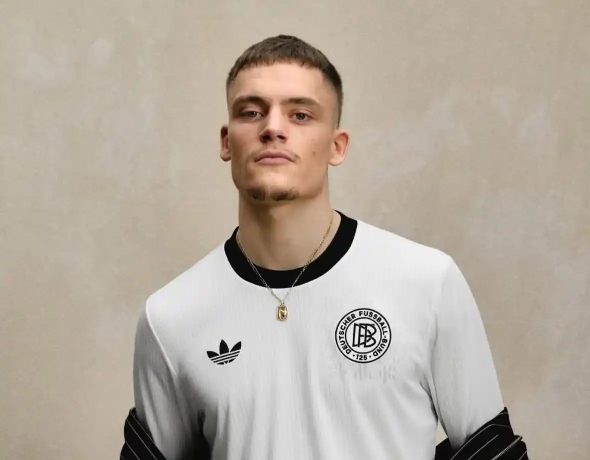 MR LOVER ♥️💛💖 post