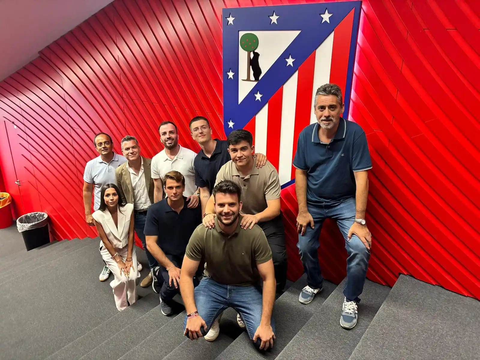Image from Rumores , Fichajes Y Información  Del REAL MURCIA: 🎓 Esta semana, los alumnos de la 𝗘𝘀𝗰𝘂𝗲𝗹𝗮 𝗱𝗲 𝗡𝗲𝗴𝗼𝗰𝗶𝗼𝘀...