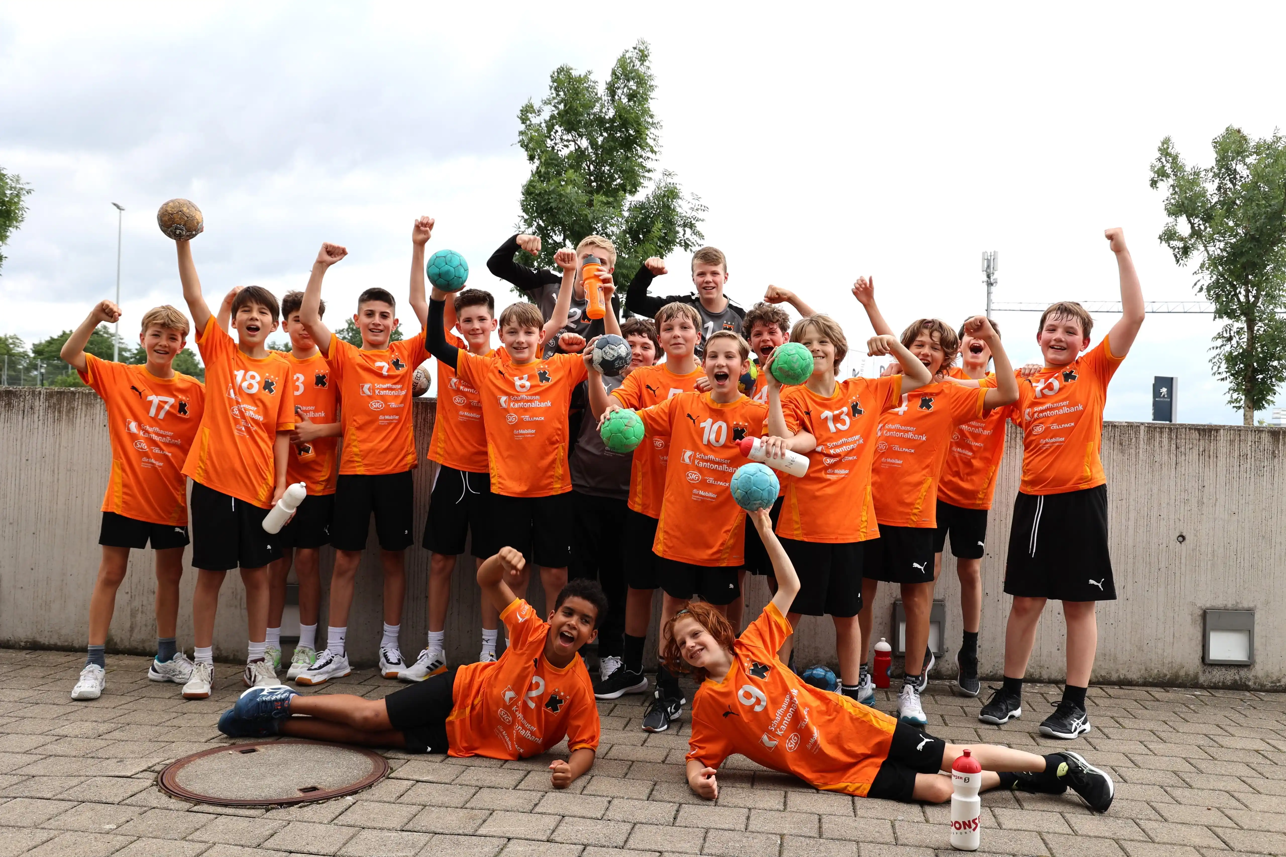 Image from Kadetten Schaffhausen: Internationale Juniorenturniere in der BBC Arena 🏆🤾♂️ Ein Fest für...